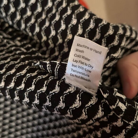 Ming Wang Set Women’s Size Medium Matching Red/Orange Tank Top and Jacket - Picture 15 of 16